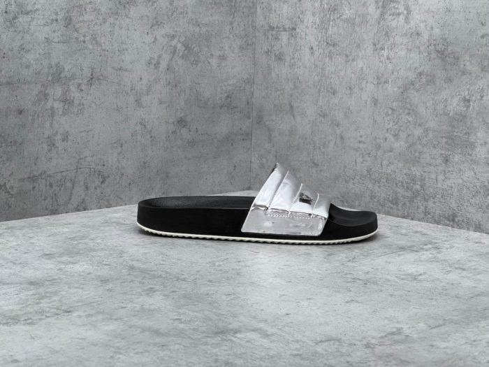Šľapky ZDA Shine Silver – Obrázok 2